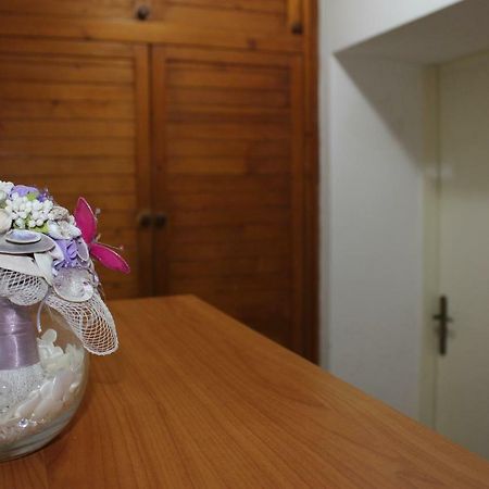 Apartman Tafra Omiš Eksteriør billede
