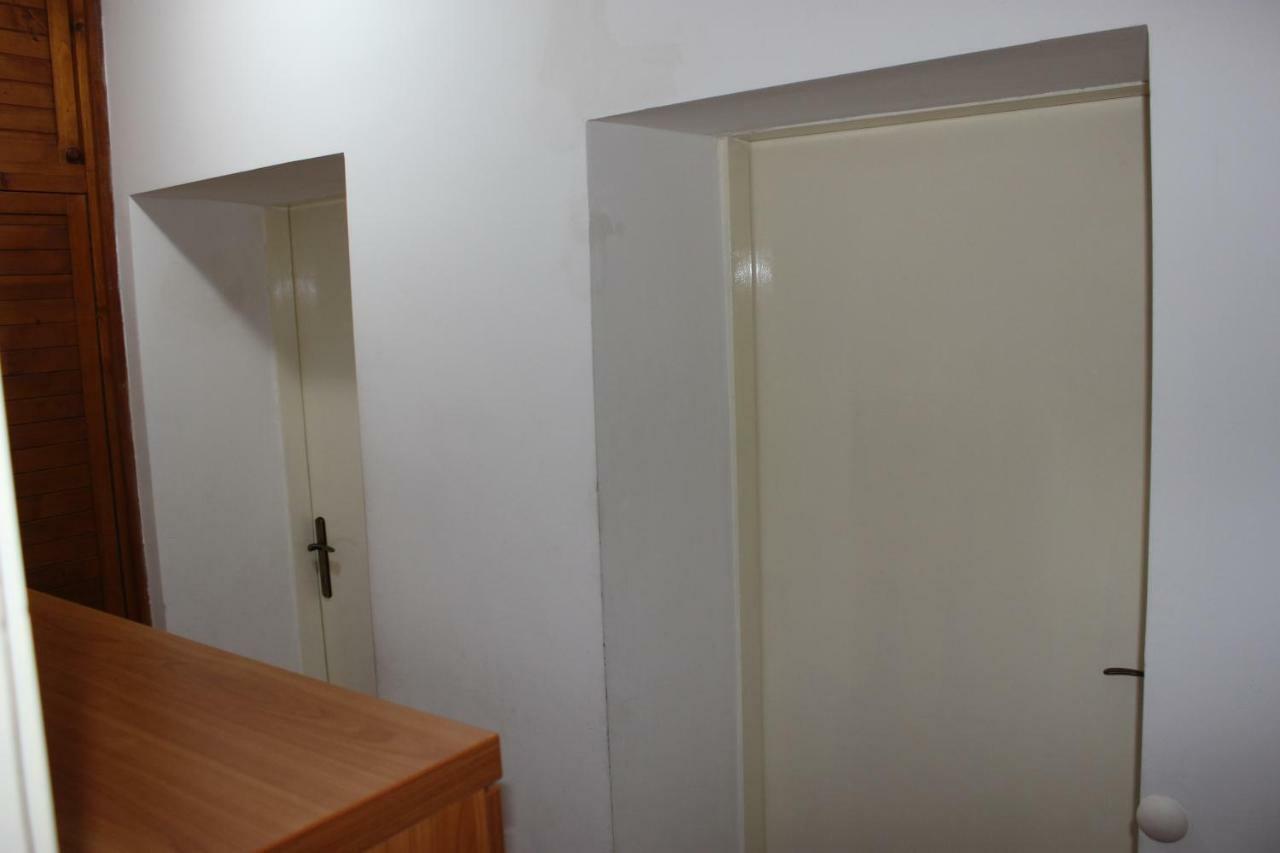 Apartman Tafra Omiš Eksteriør billede