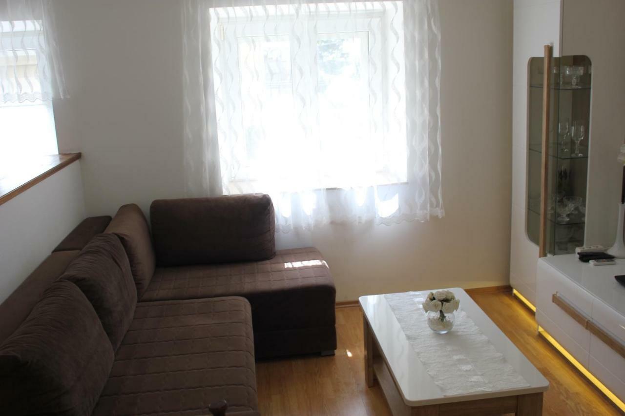 Apartman Tafra Omiš Eksteriør billede