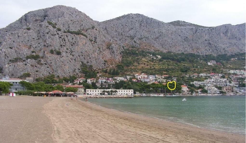 Apartman Tafra Omiš Eksteriør billede